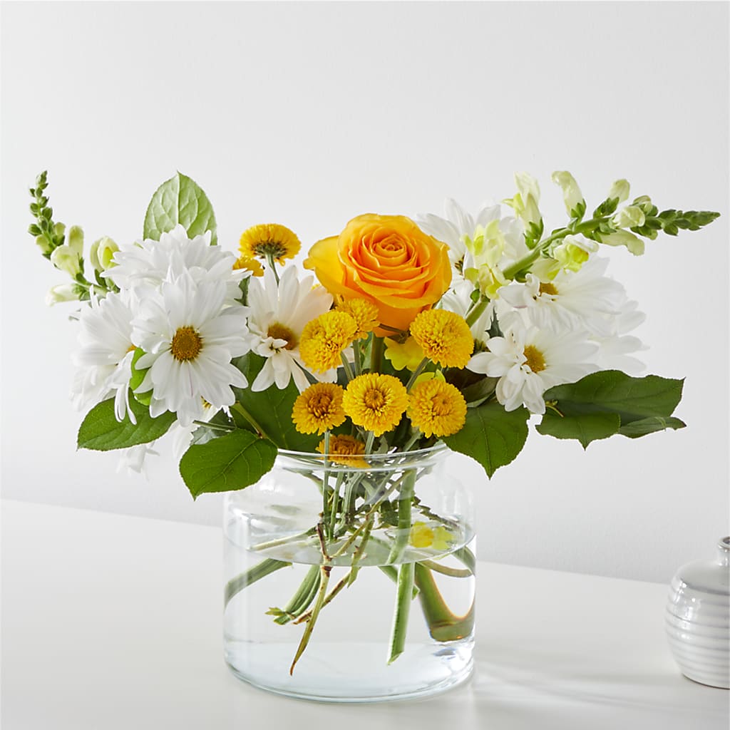 Sun Salutation Bouquet – Aux 1000 Fleurs, Saint-hyacinthe PQ