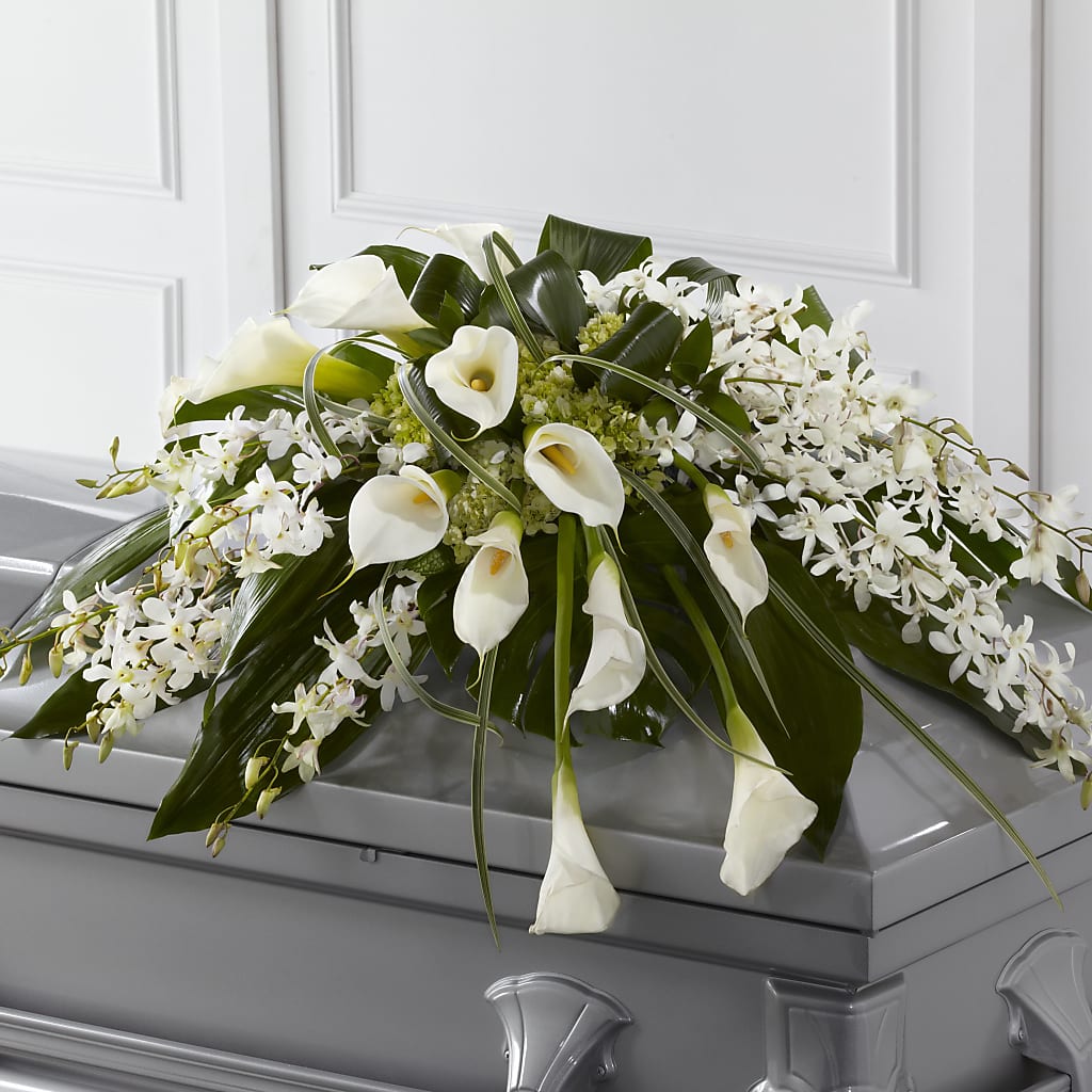 Angel Wings Casket Spray – Aux 1000 Fleurs, Saint-hyacinthe PQ