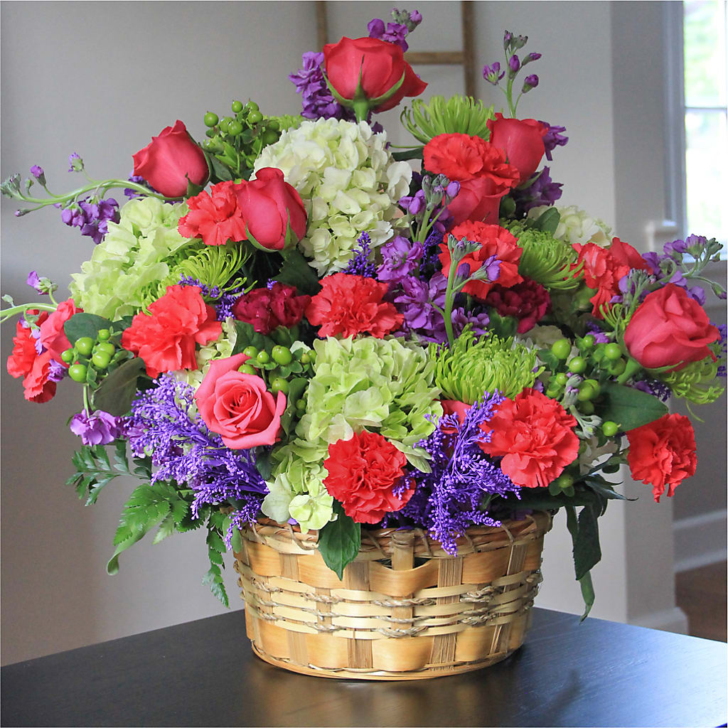 Warm Embrace Arrangement – Aux 1000 Fleurs, Saint-hyacinthe PQ