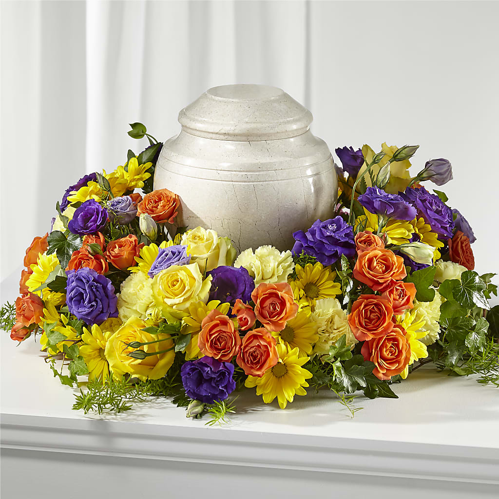 Blossoms of Remembrance Cremation Adornment – Aux 1000 Fleurs, Saint-hyacinthe PQ