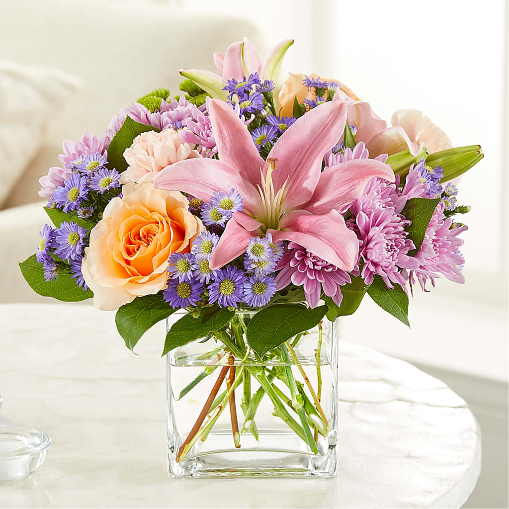 Delicate Details Bouquet – Aux 1000 Fleurs, Saint-hyacinthe PQ