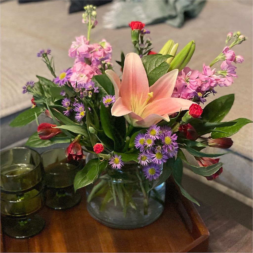 Romantique Bouquet –  Aux 1000 Fleurs, Saint-hyacinthe PQ