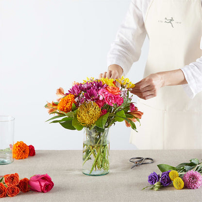 Feast of Color – A Florist Original –  Aux 1000 Fleurs, Saint-hyacinthe PQ