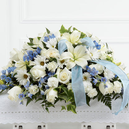 Tender Treasure Casket Spray –  Aux 1000 Fleurs, Saint-hyacinthe PQ