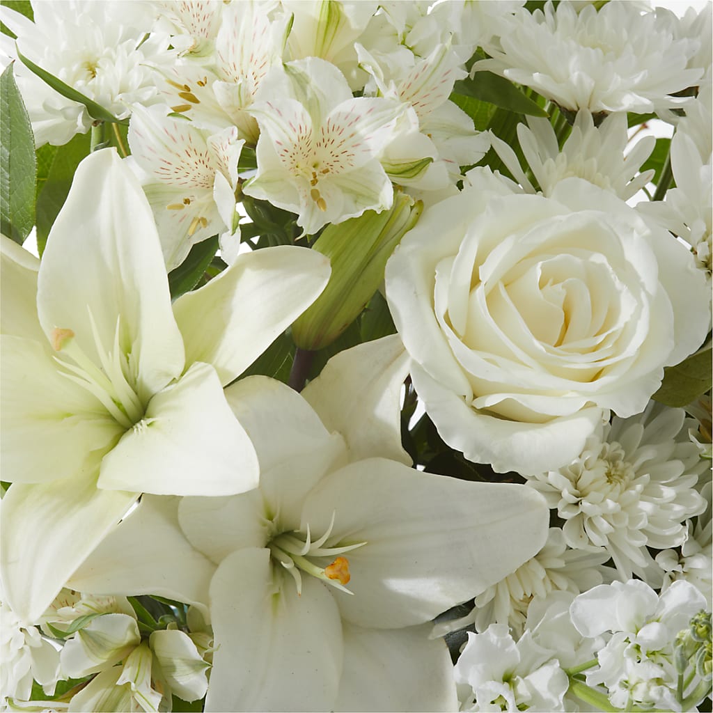Peaceful Reflections Arrangement –  Aux 1000 Fleurs, Saint-hyacinthe PQ