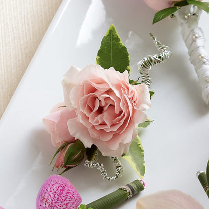 Pink Spray Rose Boutonniere –  Aux 1000 Fleurs, Saint-hyacinthe PQ